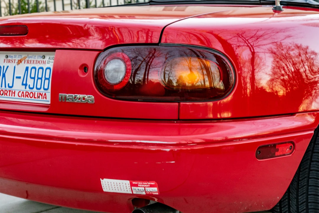 1991 Mazda NA MX-5 Miata - Image 21 of 31