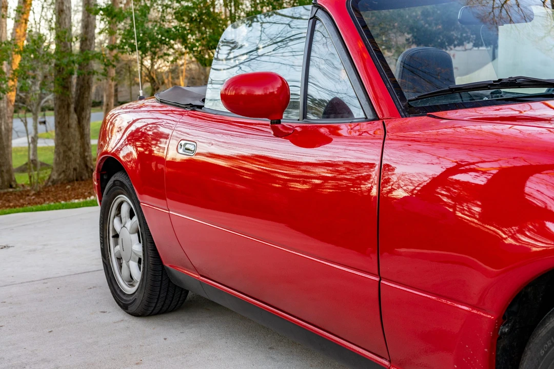 1991 Mazda NA MX-5 Miata - Image 29 of 31