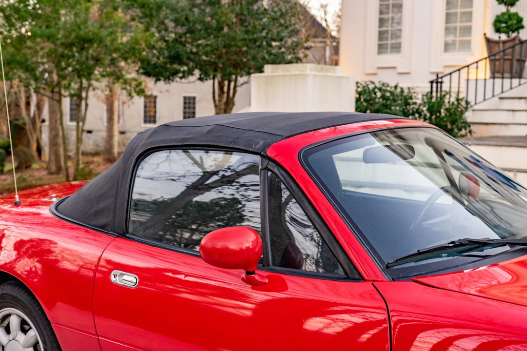 1991 Mazda NA MX-5 Miata - Image 26 of 31
