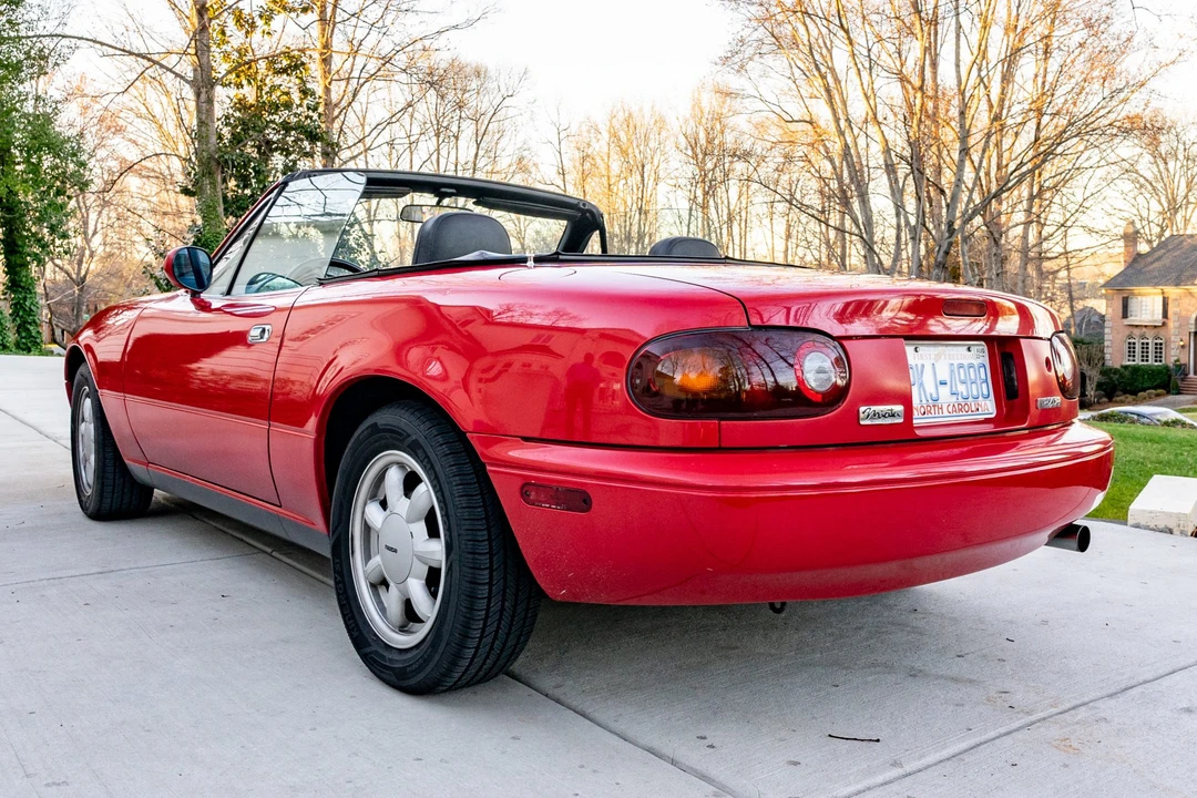 1991 Mazda NA MX-5 Miata - Image 5 of 31