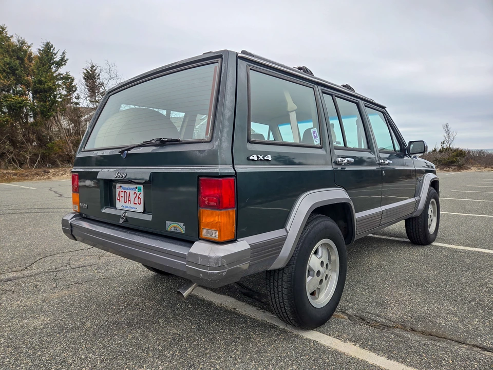 1992 Jeep XJ Cherokee - Image 30 of 31