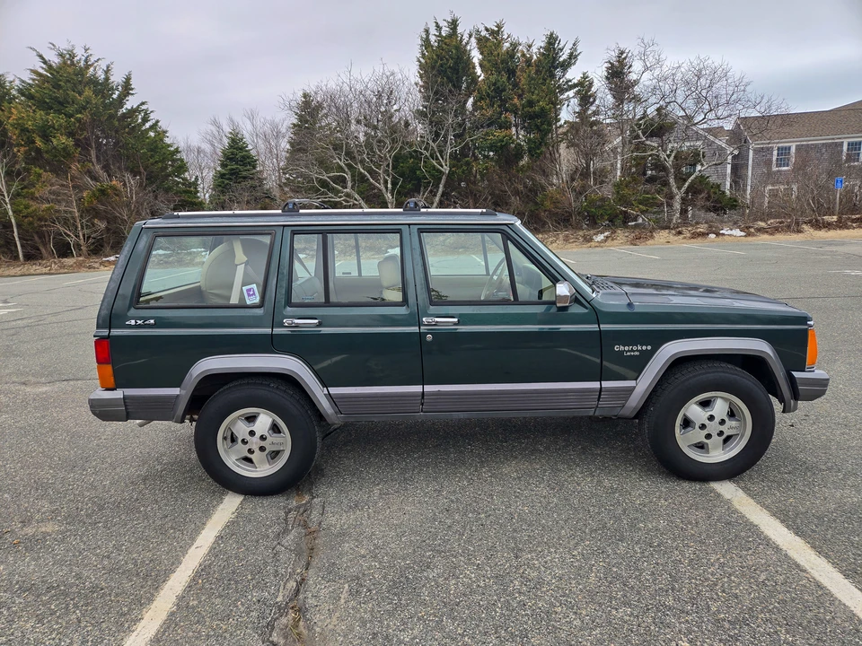 1992 Jeep XJ Cherokee - Image 20 of 31