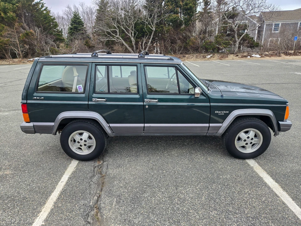 1992 Jeep XJ Cherokee - Image 22 of 31