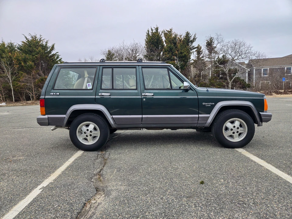 1992 Jeep XJ Cherokee - Image 24 of 31