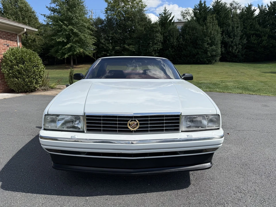 1993 Cadillac Allante - Image 4 of 31