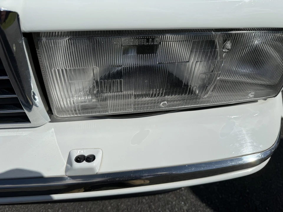 1993 Cadillac Allante - Image 16 of 31