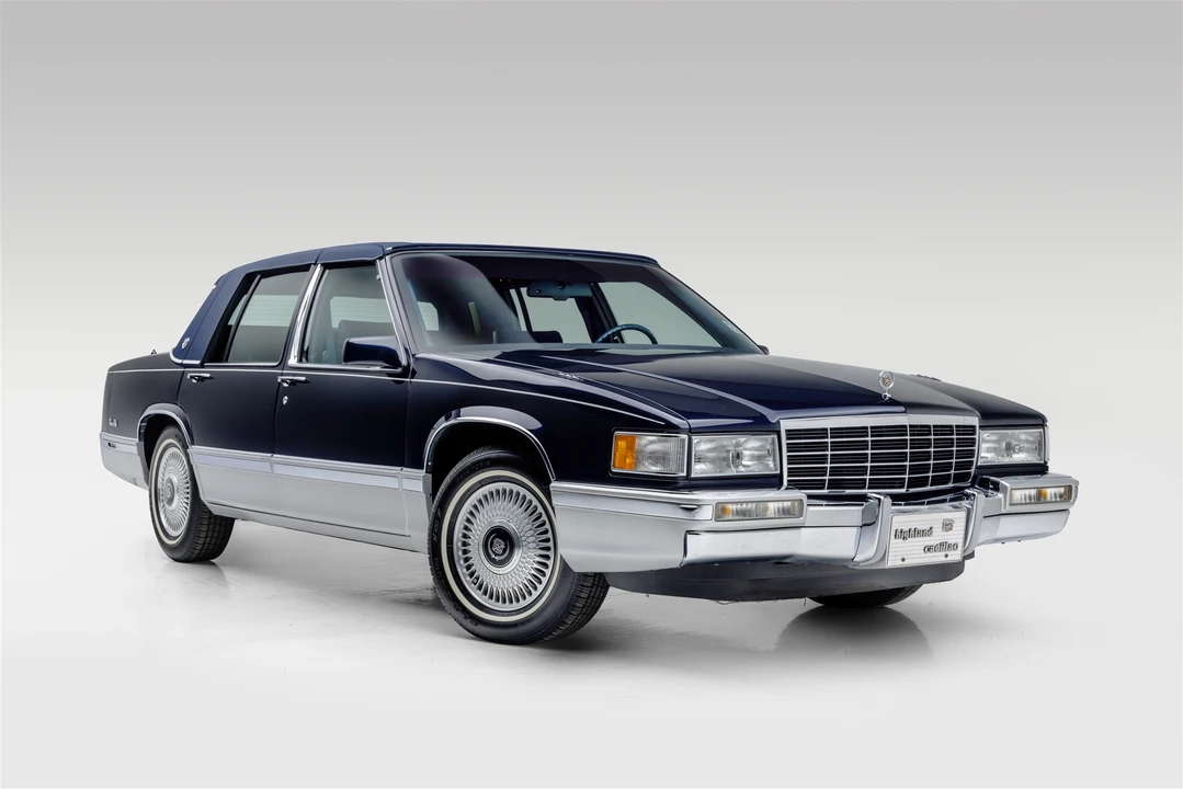 1993 Cadillac DeVille 7th Gen - Image 5 of 31