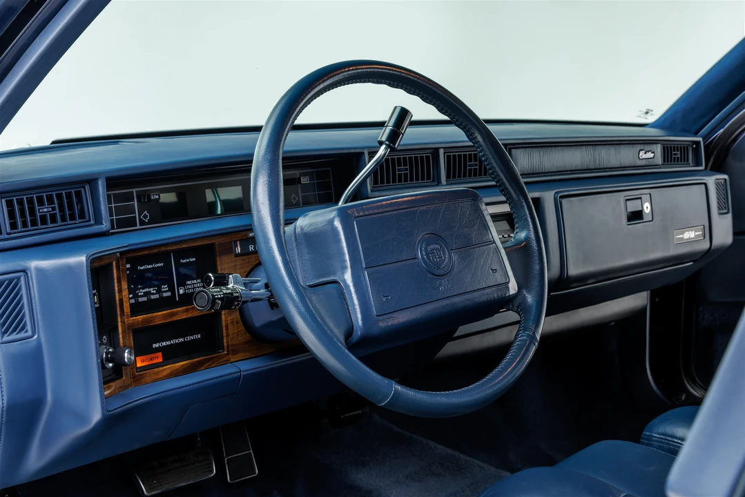 1993 Cadillac DeVille 7th Gen - Image 31 of 31