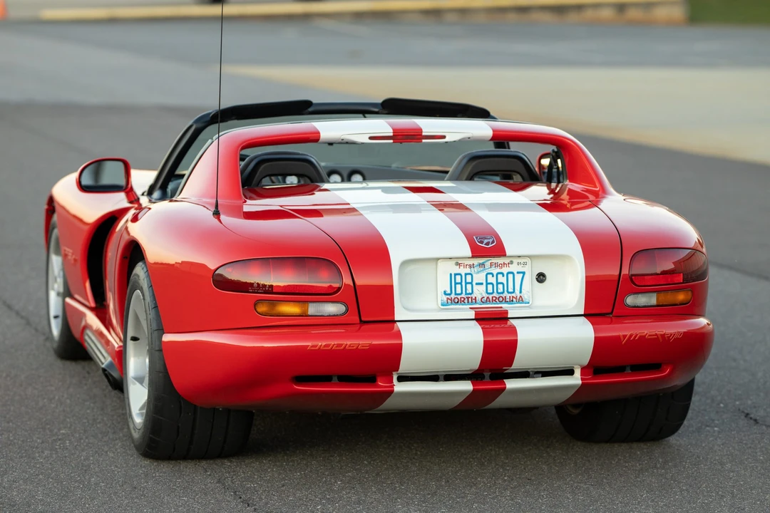1993 Dodge Viper 1st Gen - Image 19 of 31