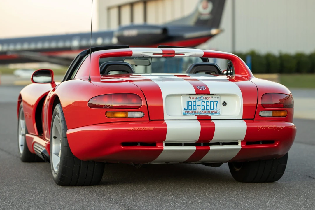 1993 Dodge Viper 1st Gen - Image 18 of 31