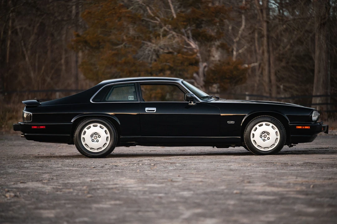 1993 Jaguar XJ-S TWR - Image 13 of 31