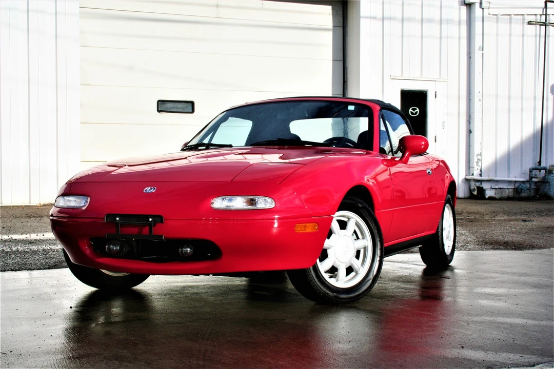 1993 Mazda NA MX-5 Miata - Image 2 of 31
