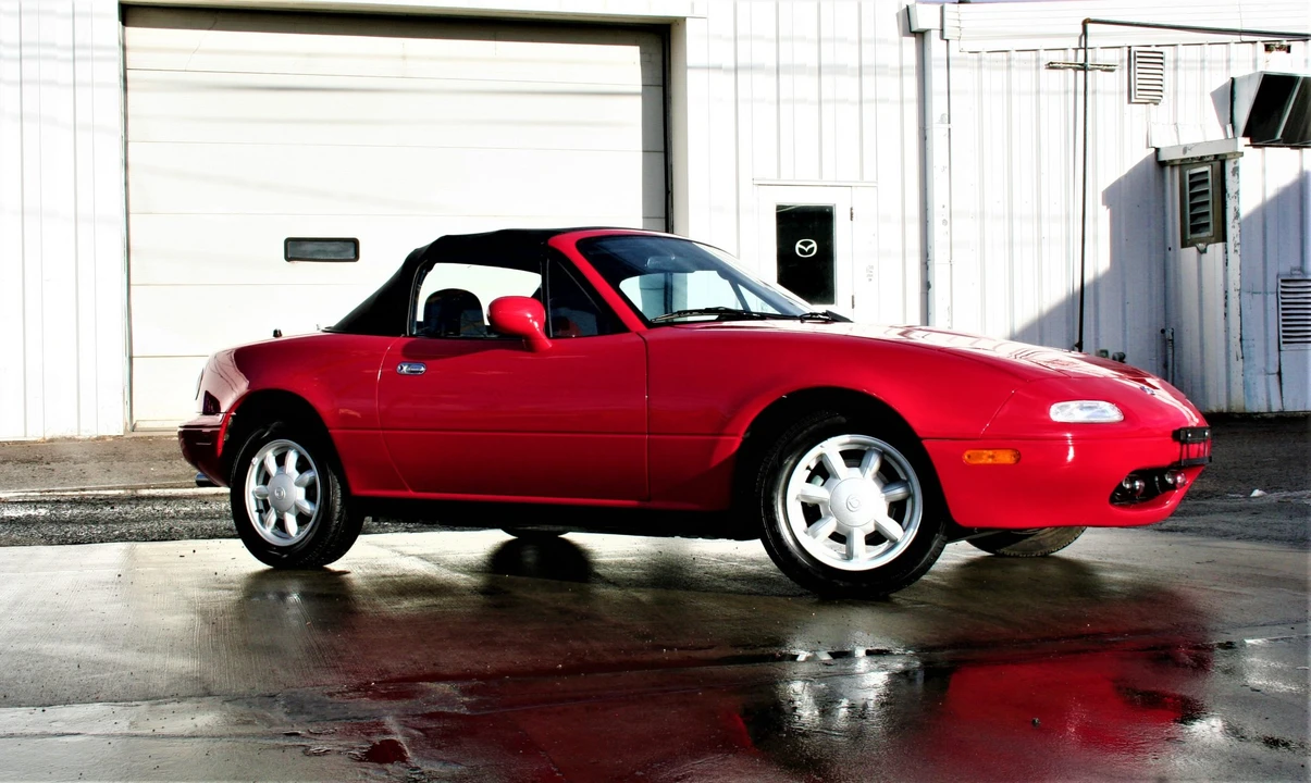 1993 Mazda NA MX-5 Miata - Image 11 of 31