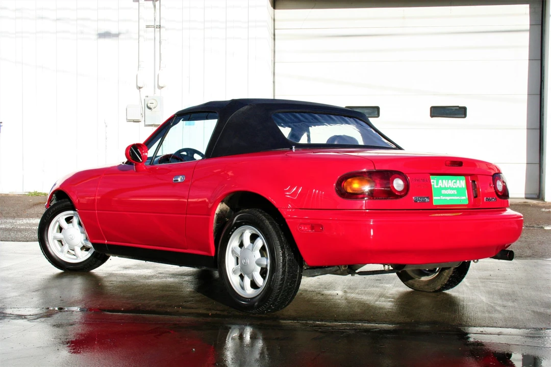 1993 Mazda NA MX-5 Miata - Image 8 of 31