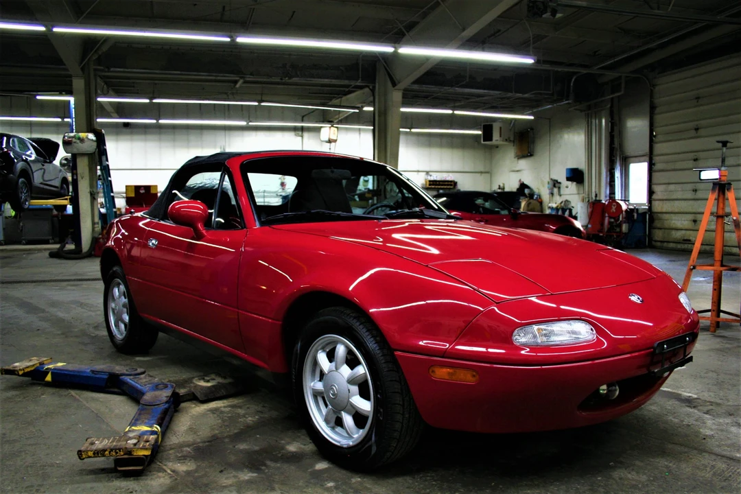 1993 Mazda NA MX-5 Miata - Image 24 of 31