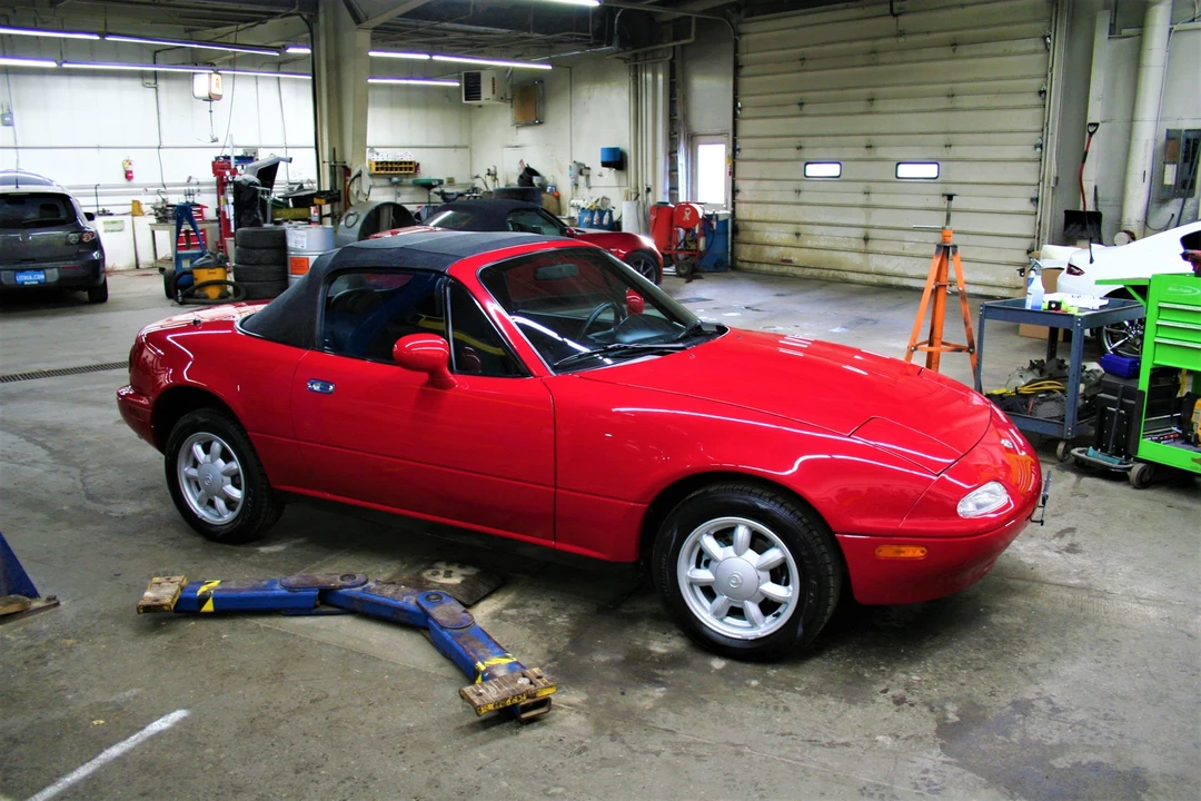 1993 Mazda NA MX-5 Miata - Image 23 of 31