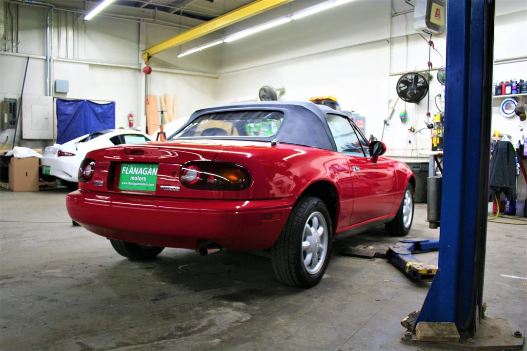 1993 Mazda NA MX-5 Miata - Image 20 of 31