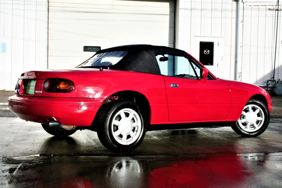 1993 Mazda NA MX-5 Miata - Image 10 of 31