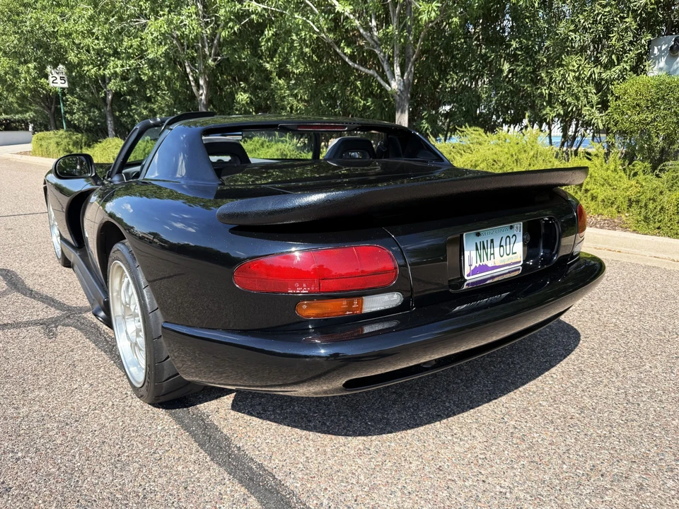 1994 Dodge Viper 1st Gen - Image 14 of 31