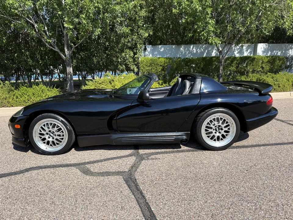 1994 Dodge Viper 1st Gen - Image 19 of 31