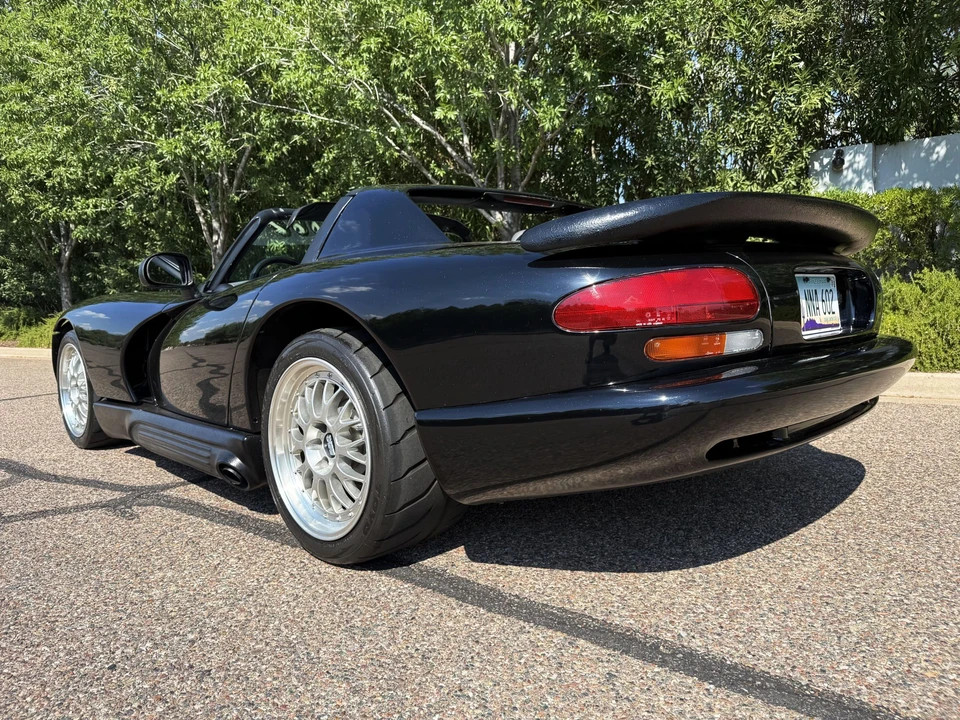 1994 Dodge Viper 1st Gen - Image 18 of 31