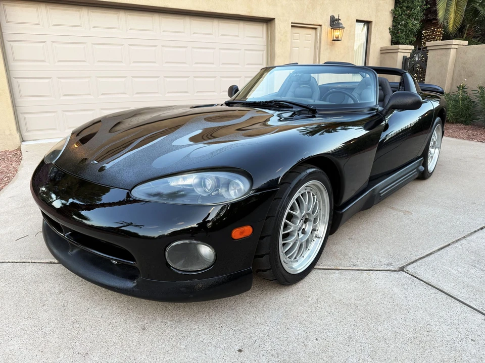 1994 Dodge Viper 1st Gen - Image 27 of 31