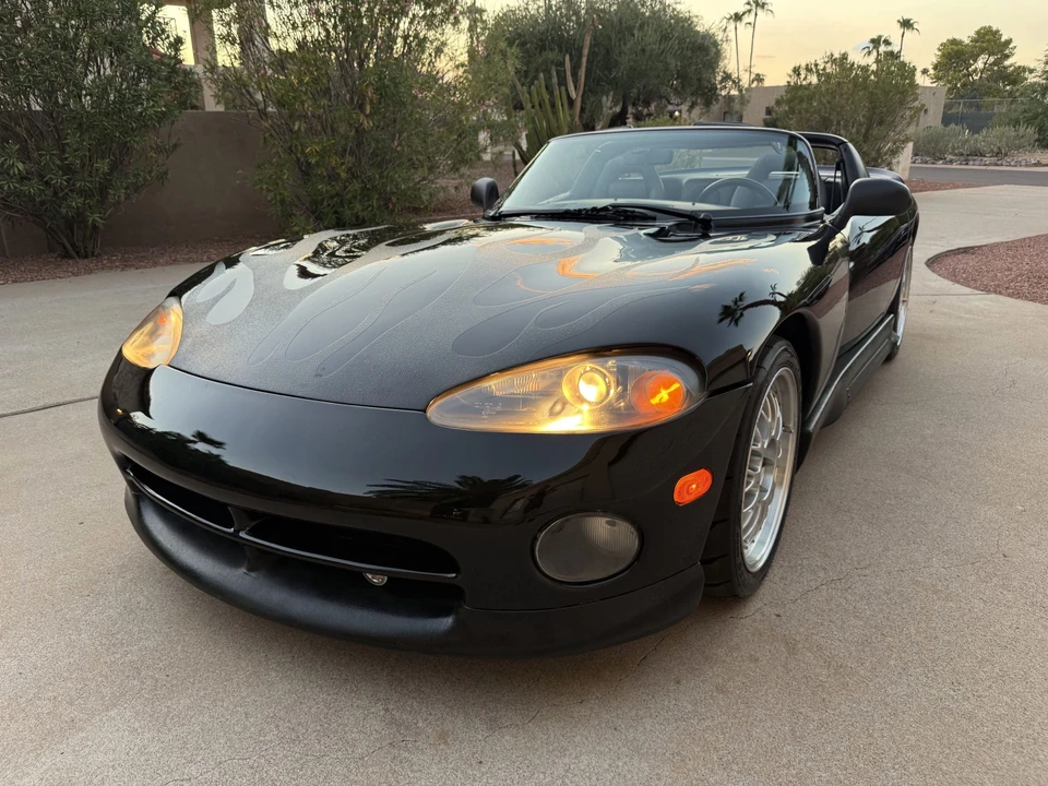 1994 Dodge Viper 1st Gen - Image 23 of 31
