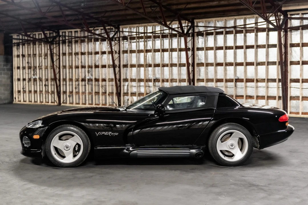 1994 Dodge Viper 1st Gen - Image 17 of 31