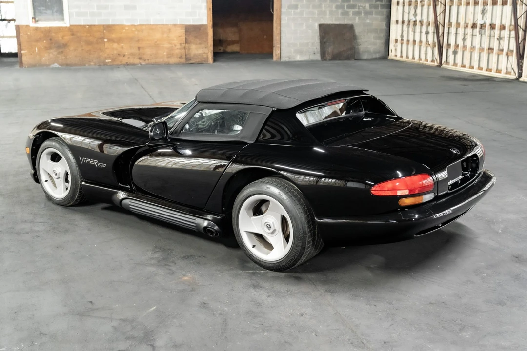 1994 Dodge Viper 1st Gen - Image 18 of 31