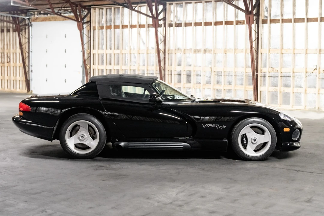 1994 Dodge Viper 1st Gen - Image 21 of 31