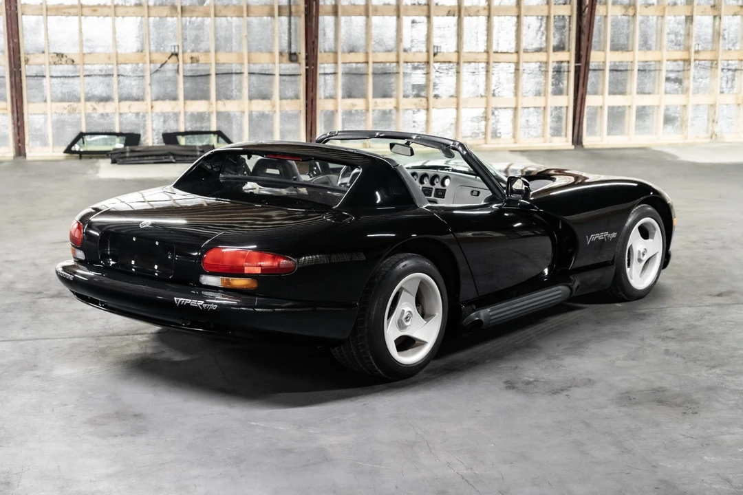 1994 Dodge Viper 1st Gen - Image 9 of 31
