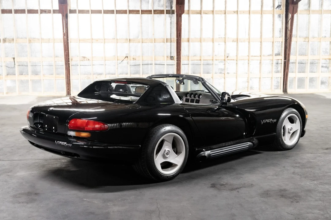 1994 Dodge Viper 1st Gen - Image 10 of 31