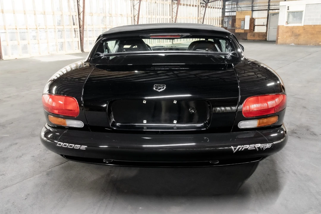 1994 Dodge Viper 1st Gen - Image 19 of 31