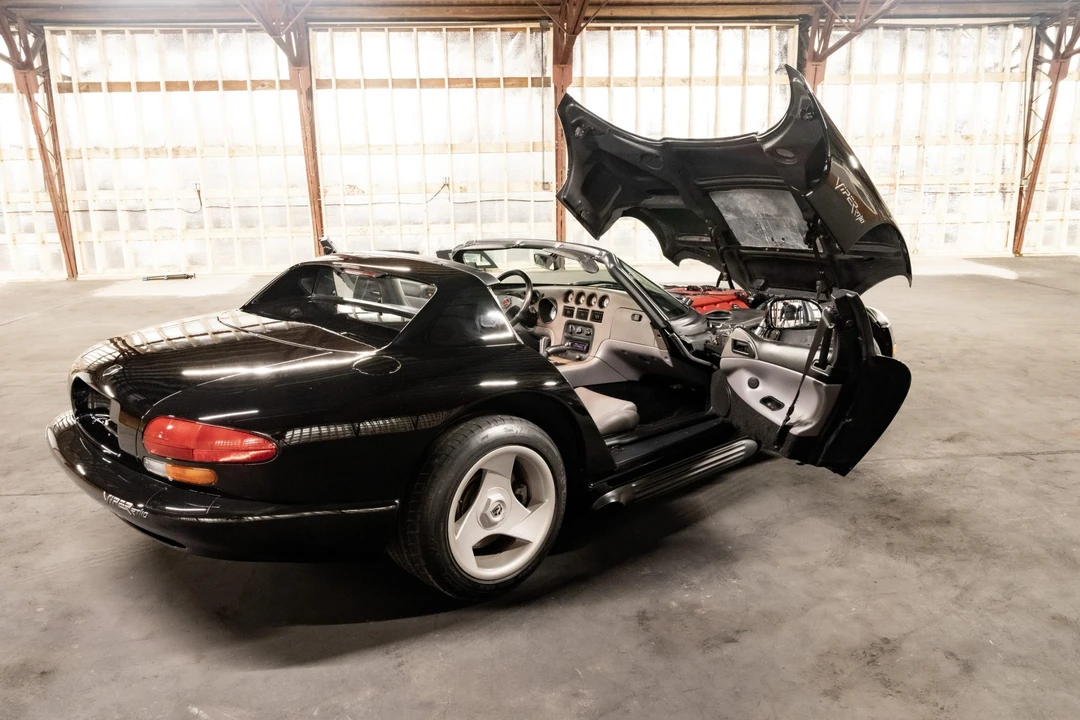 1994 Dodge Viper 1st Gen - Image 31 of 31
