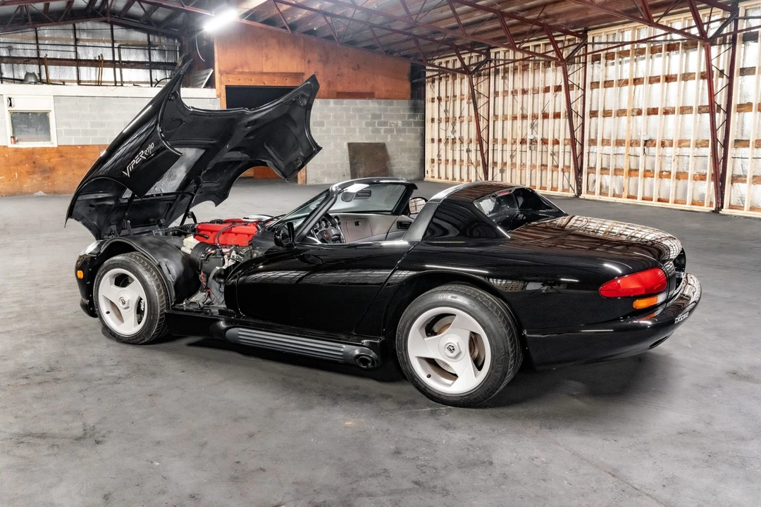 1994 Dodge Viper 1st Gen - Image 27 of 31