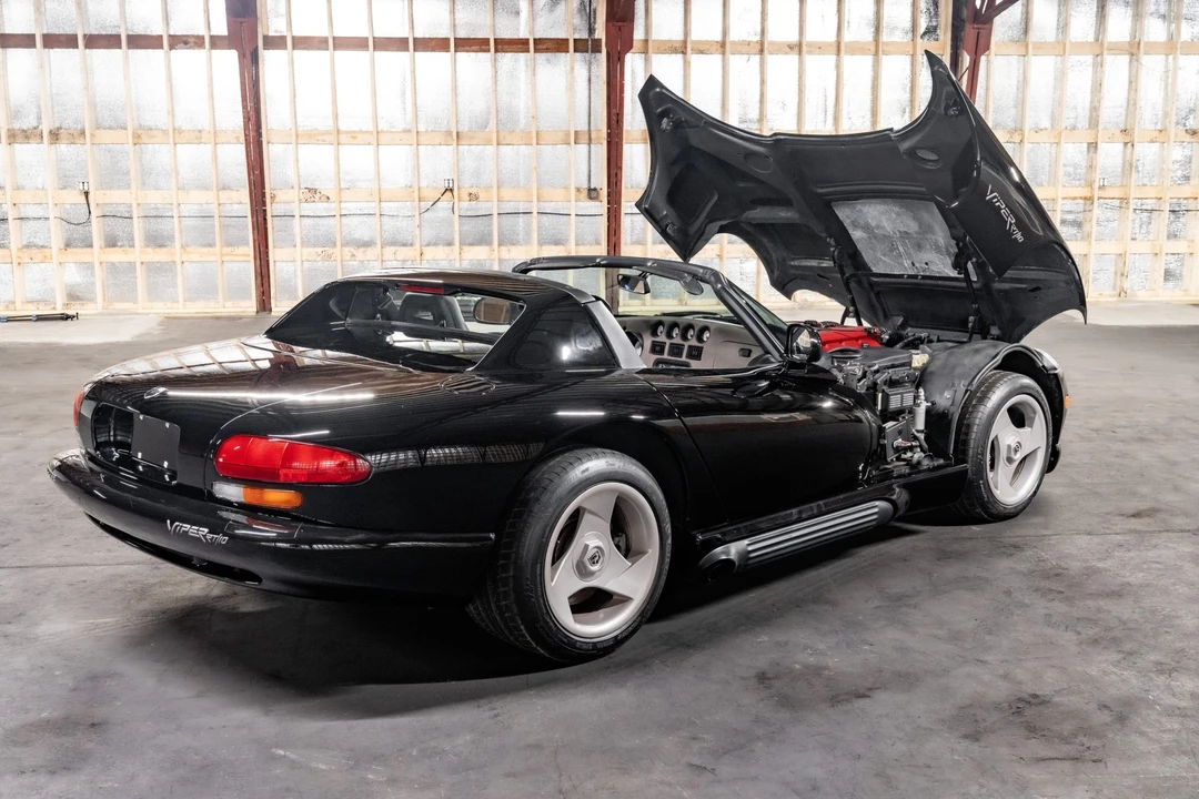 1994 Dodge Viper 1st Gen - Image 30 of 31