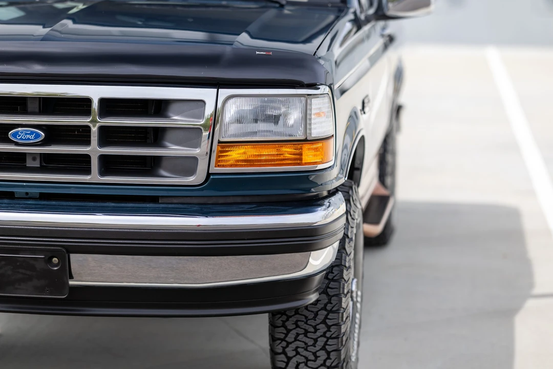 1994 Ford Bronco 5th Gen - Image 24 of 31
