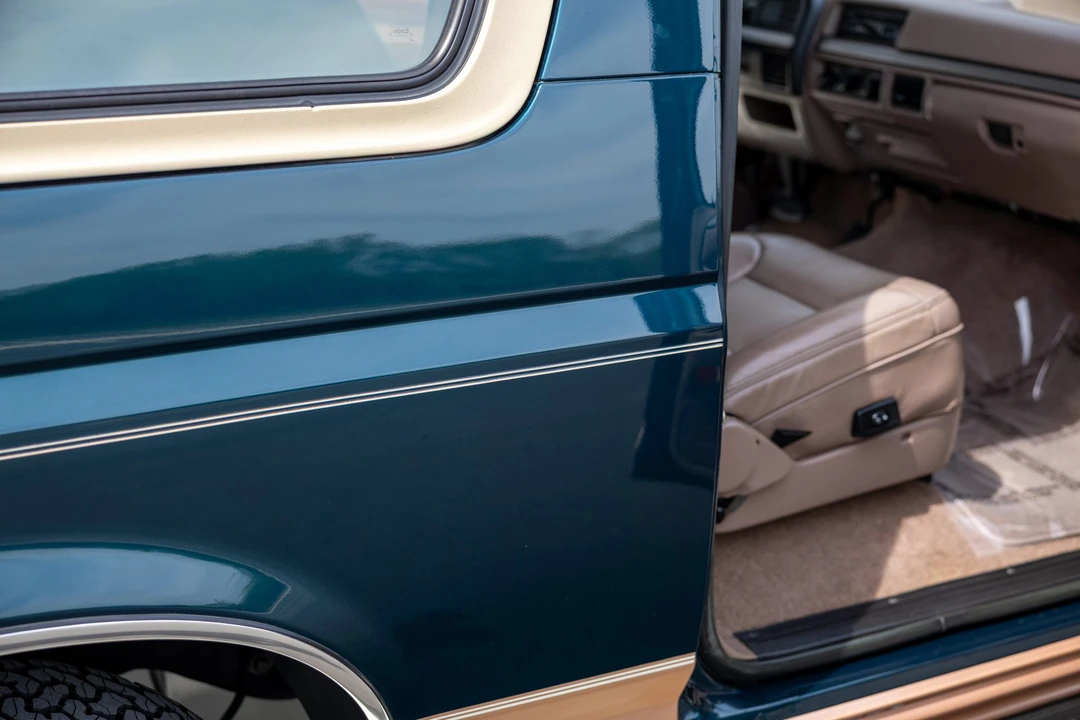 1994 Ford Bronco 5th Gen - Image 29 of 31