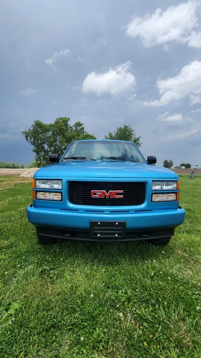 1994 GMC Sierra 2nd Gen - Image 18 of 31