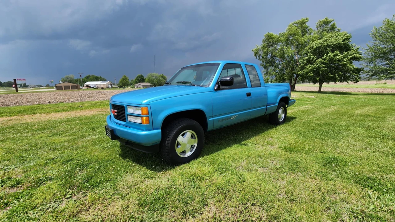 1994 GMC Sierra 2nd Gen - Image 3 of 31