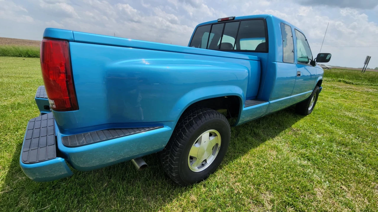 1994 GMC Sierra 2nd Gen - Image 14 of 31