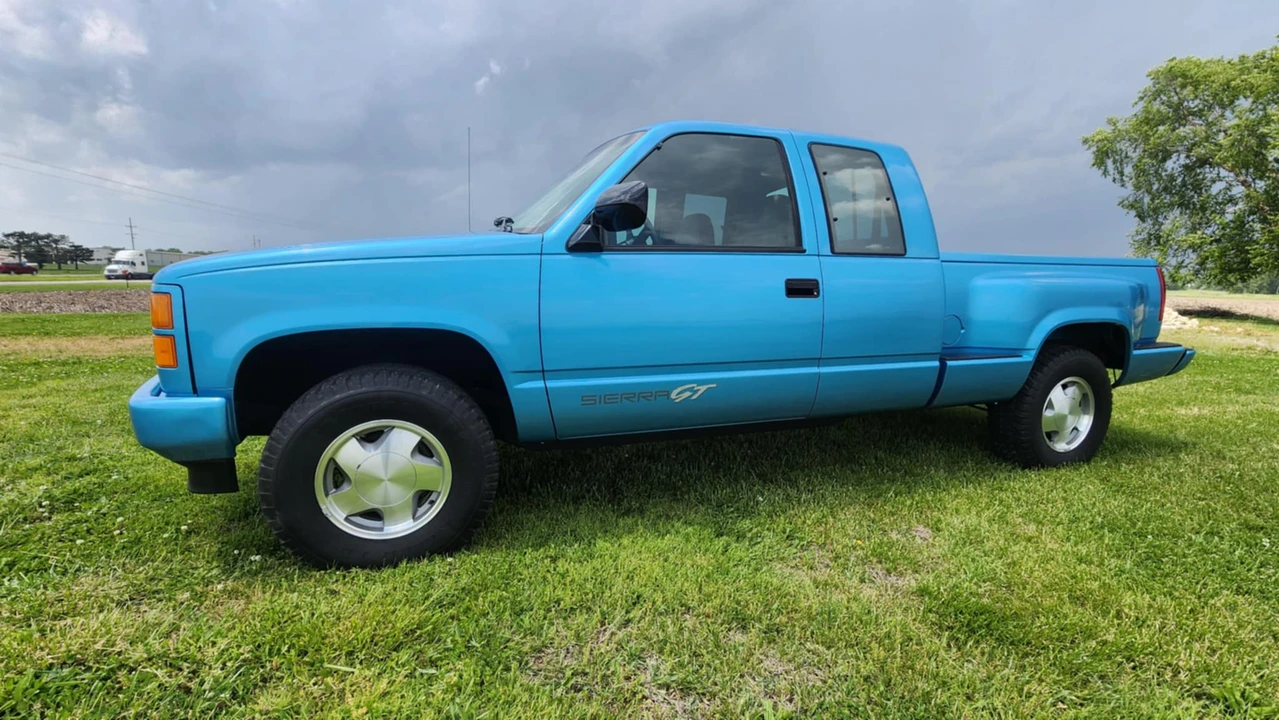 1994 GMC Sierra 2nd Gen - Image 7 of 31