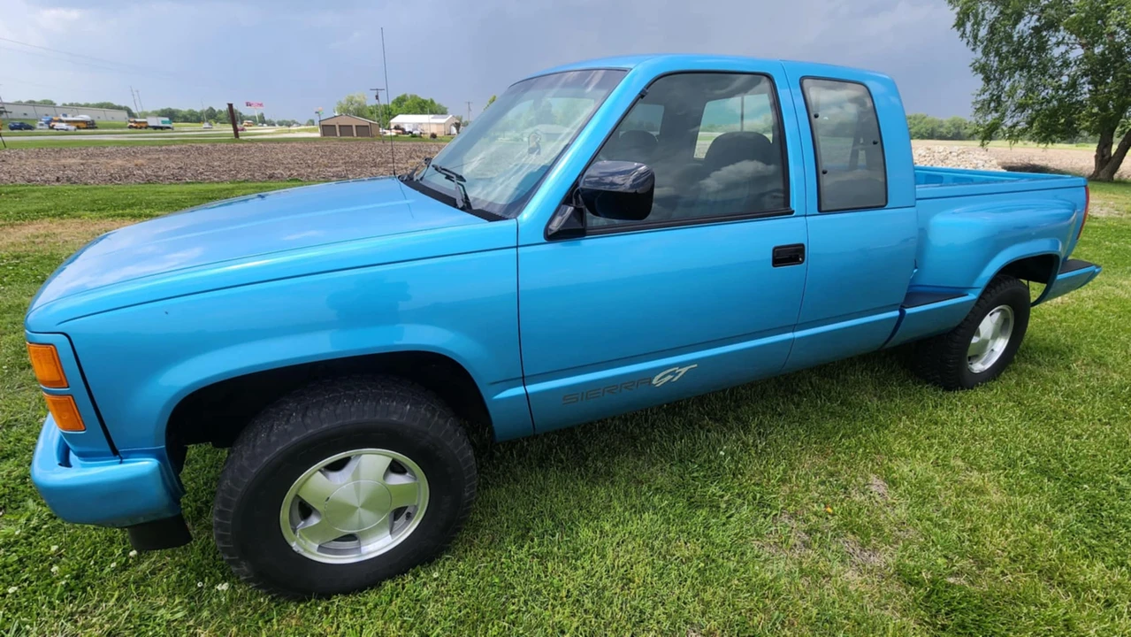 1994 GMC Sierra 2nd Gen - Image 4 of 31