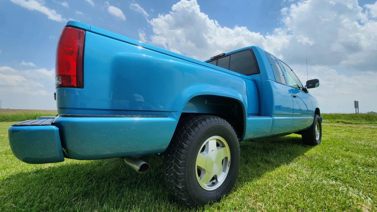 1994 GMC Sierra 2nd Gen - Image 15 of 31