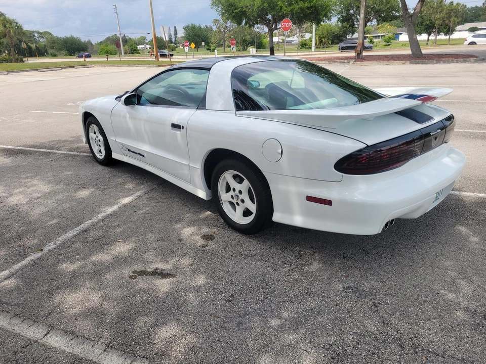 1994 Pontiac Firebird Trans Am 4th Gen - Image 22 of 31