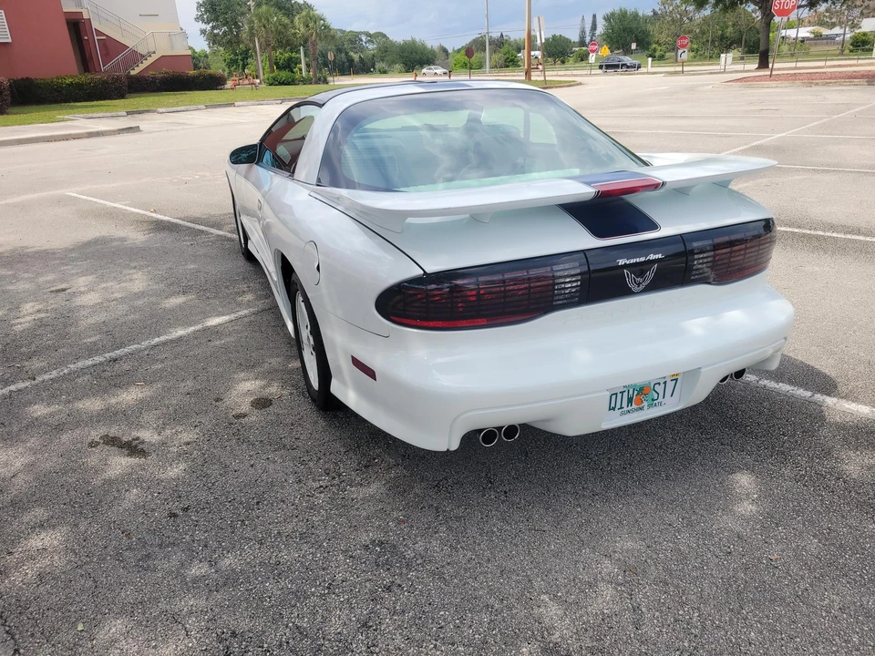 1994 Pontiac Firebird Trans Am 4th Gen - Image 20 of 31