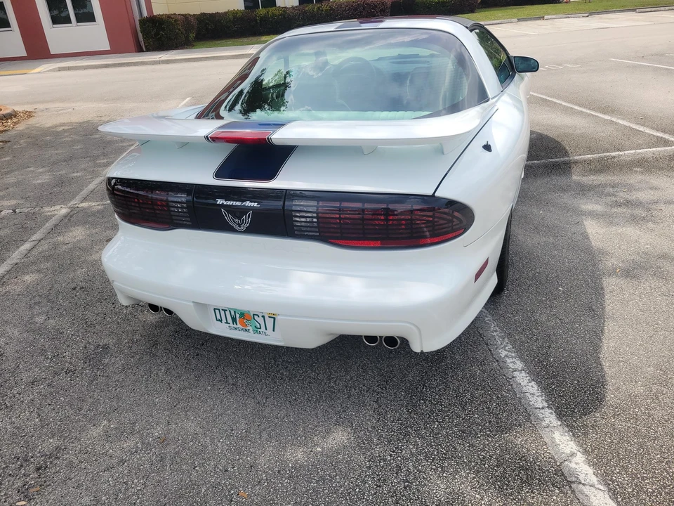 1994 Pontiac Firebird Trans Am 4th Gen - Image 17 of 31