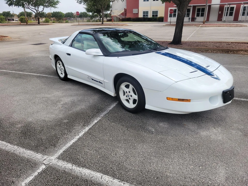 1994 Pontiac Firebird Trans Am 4th Gen - Image 7 of 31