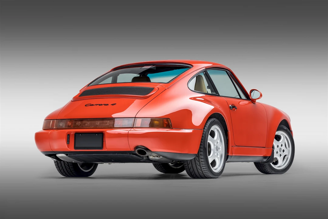 1994 Porsche 964 Carrera 4 - Image 8 of 31