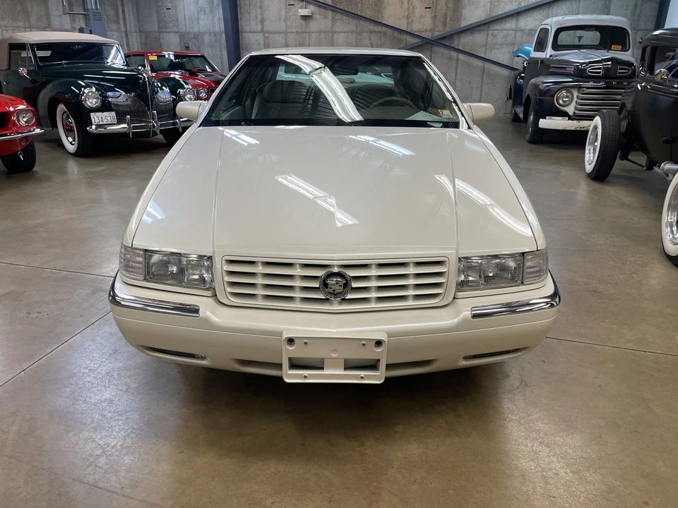 1995 Cadillac Eldorado 12th Gen - Image 3 of 31